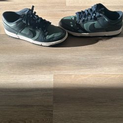 Nike Dunks