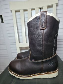 Thorogood Exclusive Welly Waterproof Pull-On Boot Soft Toe Men's Size 9.5 D READ DESCRIPTION