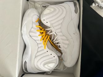 Supreme Nike air bakin sz 8