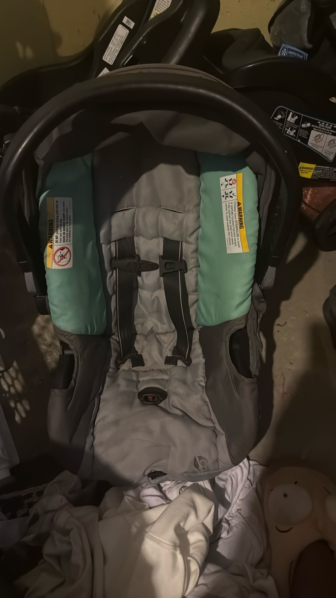 Car seats & Strollers