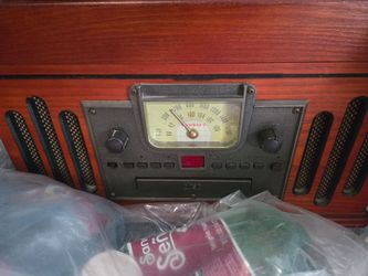 Crosley Retro Turntable Stereo System