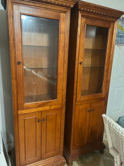 Solid wood Cabinet