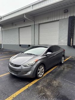 2012 Hyundai Elantra