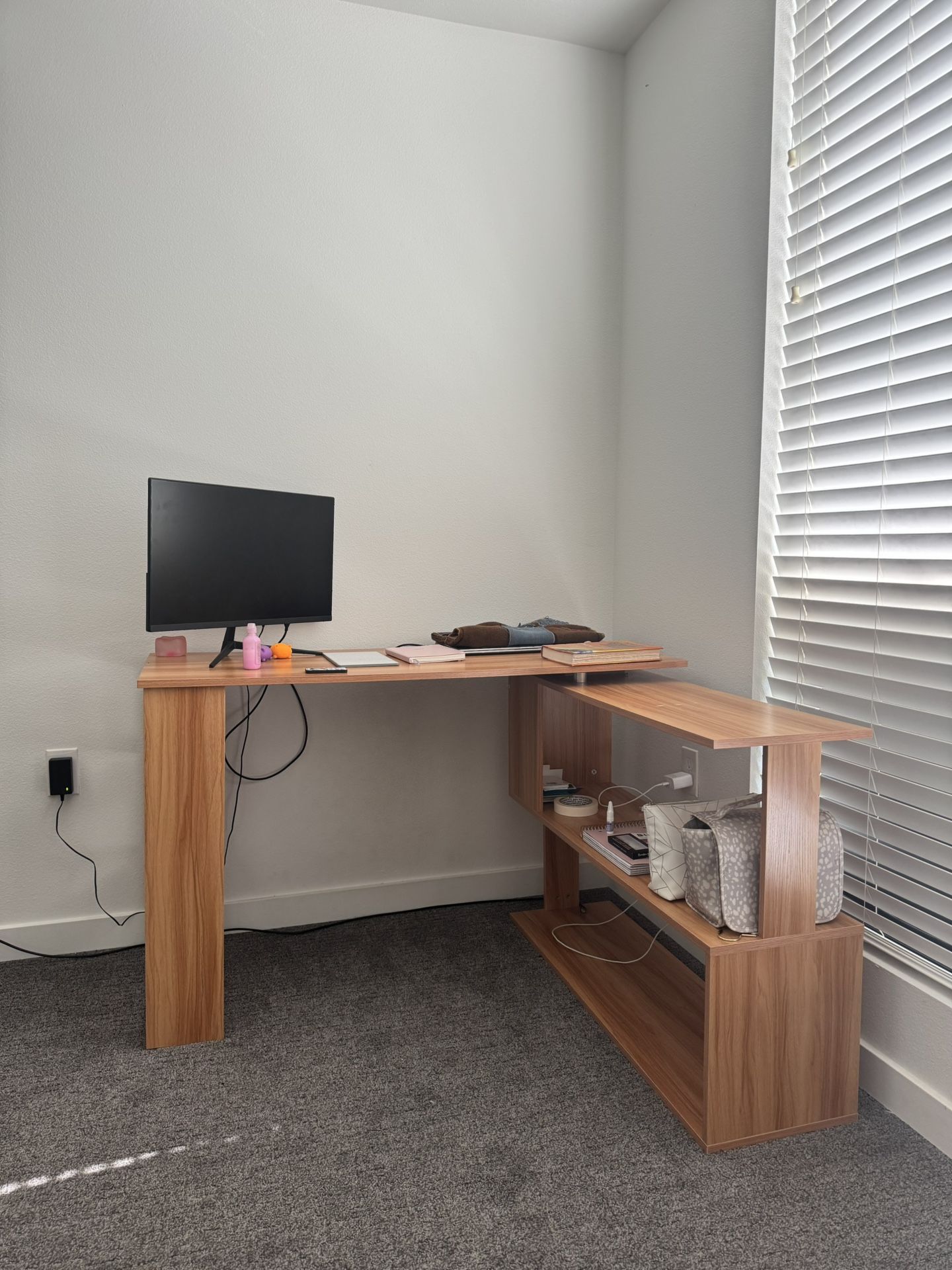 Rotating Desk