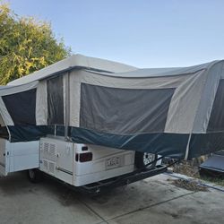 2000 Coleman Niagara