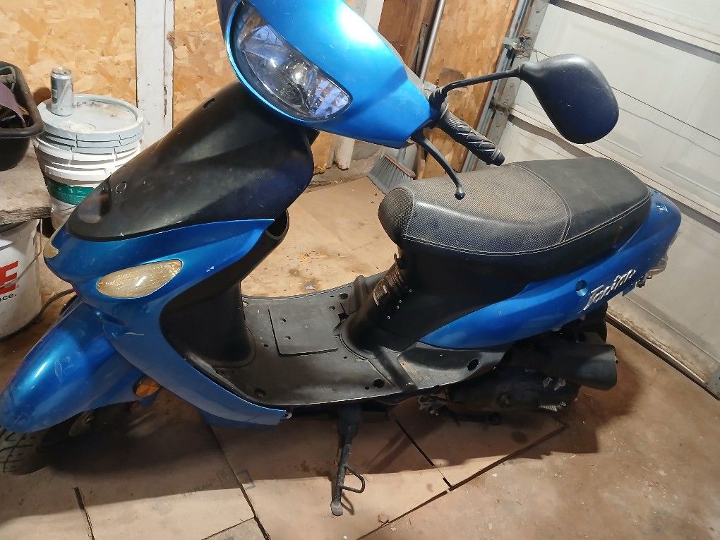 2011 Tao Tao 50cc Moped