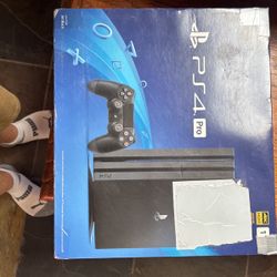PS4 1TB