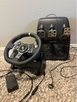 Logitech G920 racing wheel
