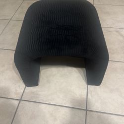 SMALL STOOL 