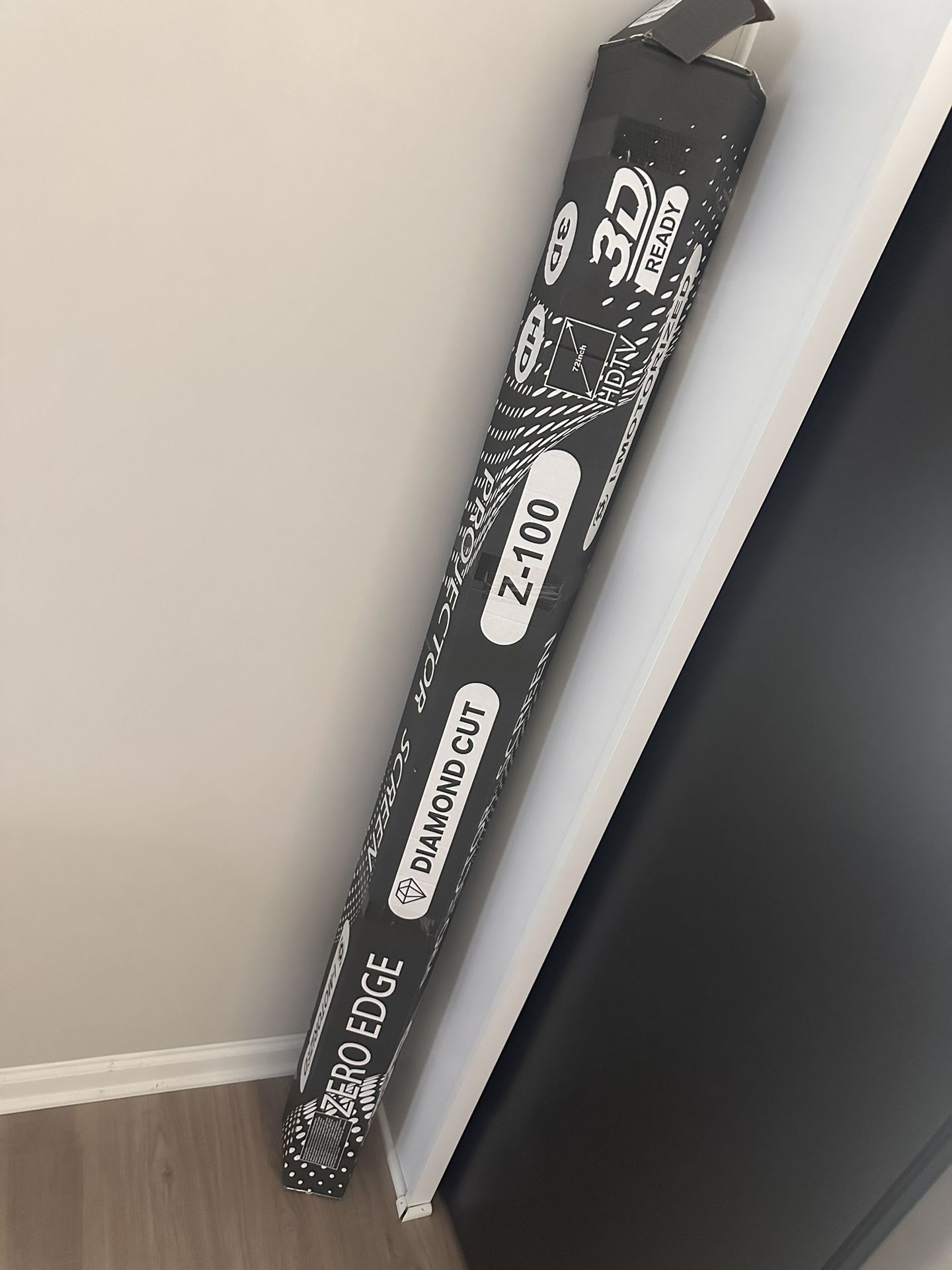 Diamond Cut 72” Projector Screen – Z-100 HD & 3D Ready