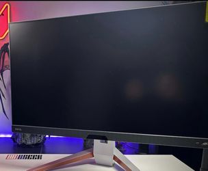27" Ben-Q 4K 144Hz Gaming Monitor
