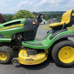 Parting Out John Deere LA135 Lawn Tractor 