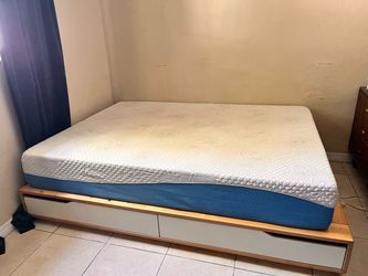 Full Mattress & Storage Bedframe