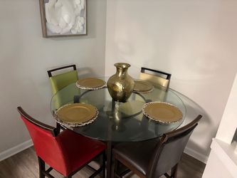 Round Glass Top Dining Table with 4 Chairs