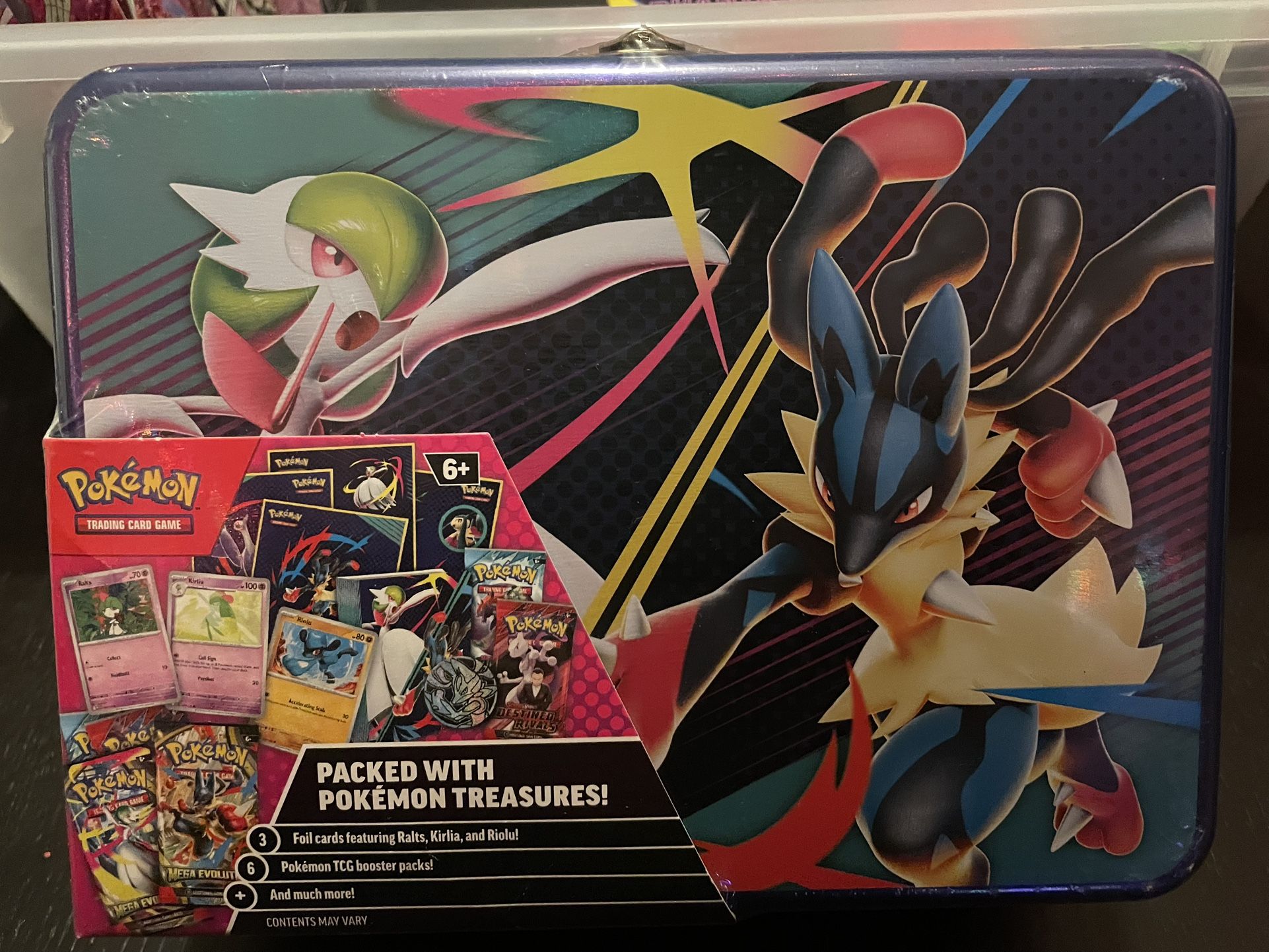 Pokemon TCG Collector Chest Lunch Box