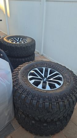 Llantas
