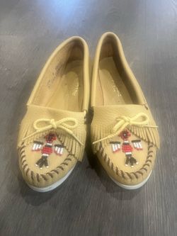 Minnetonka shoes