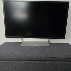 HP Pavilion 32Q 2560x1440