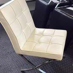 White Accent chairs