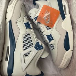 Jordan 4 Military Blue