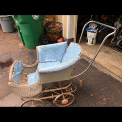 FREE! Antique/Vintage Baby Carriage