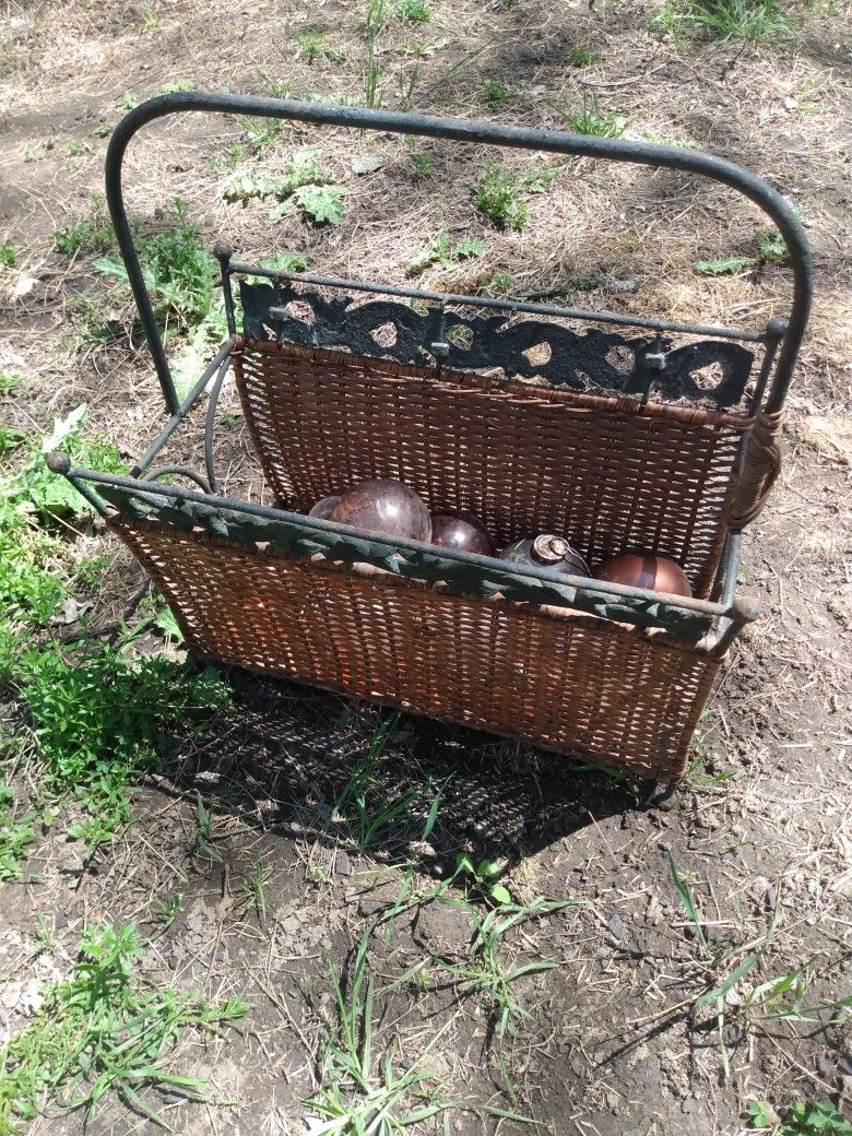 Vintage Rod-iron ,Wicker Basket / Magazine Holder 