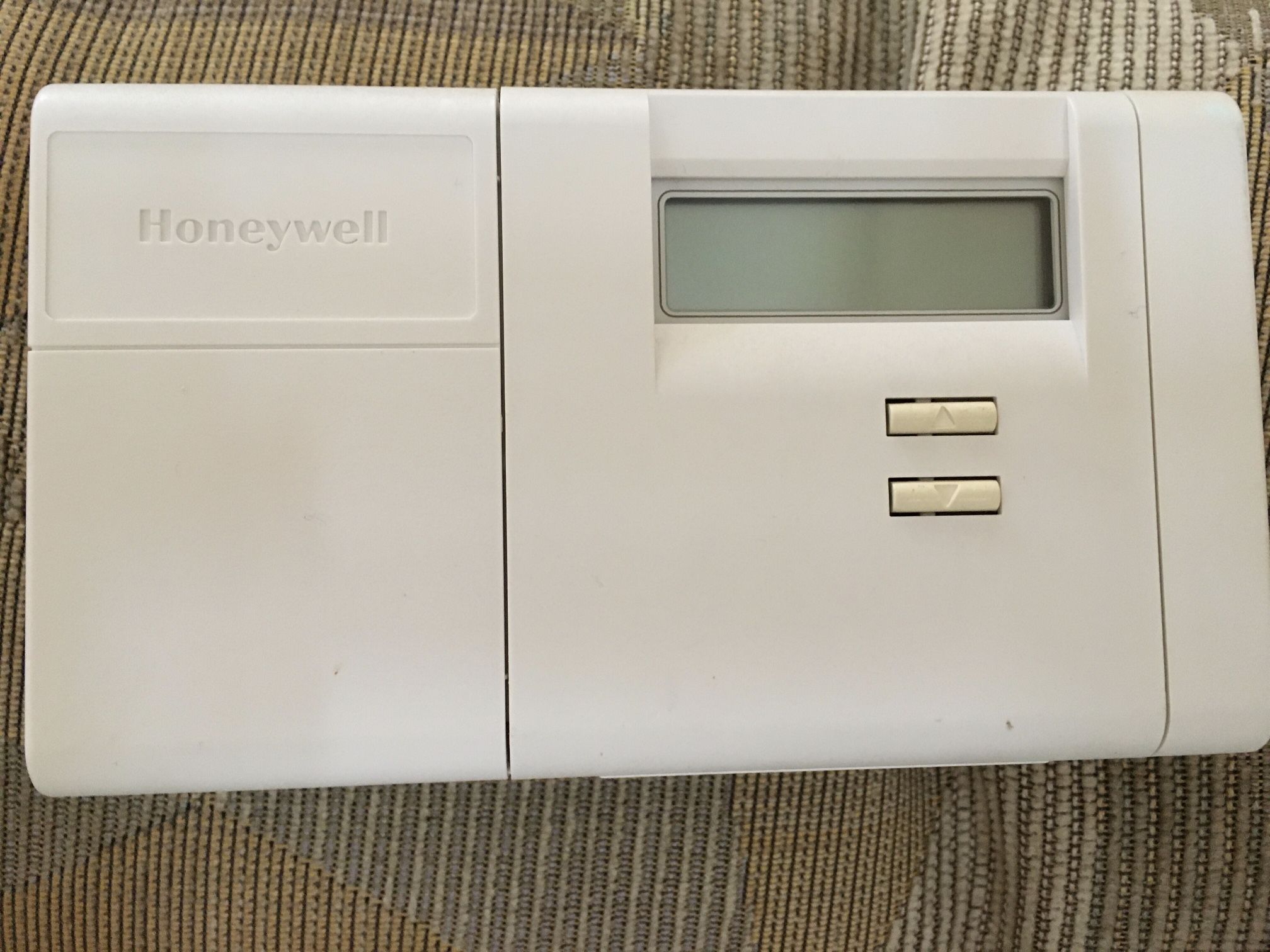 Honeywell Programable Thermostat