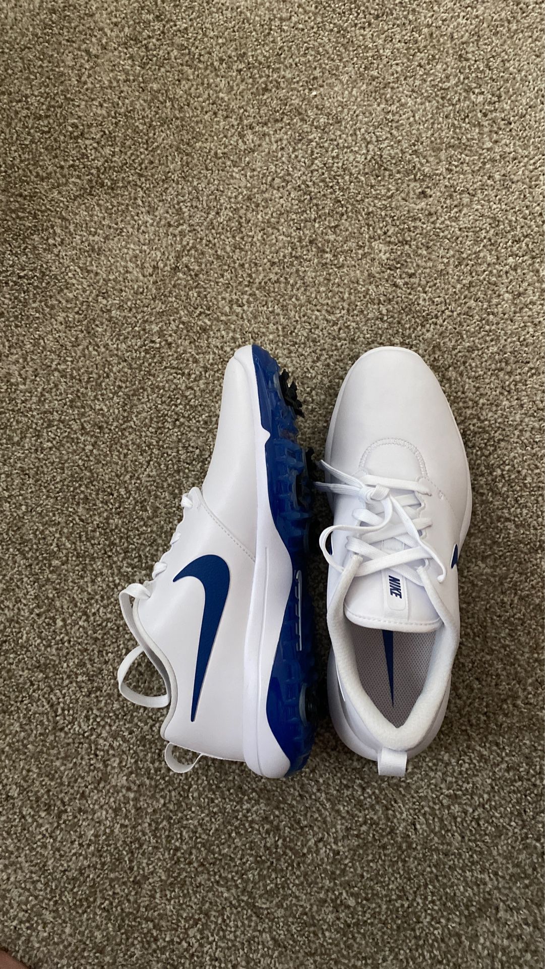 Brand new Nike roshe golf tour shoes sz 9