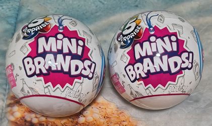 Mini brands