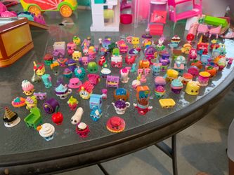 125 shopkins with pale