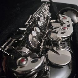 Alto Chrome (Gunmetal) Saxophone