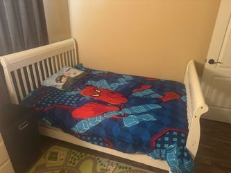 White color Kids Room Furniture Set