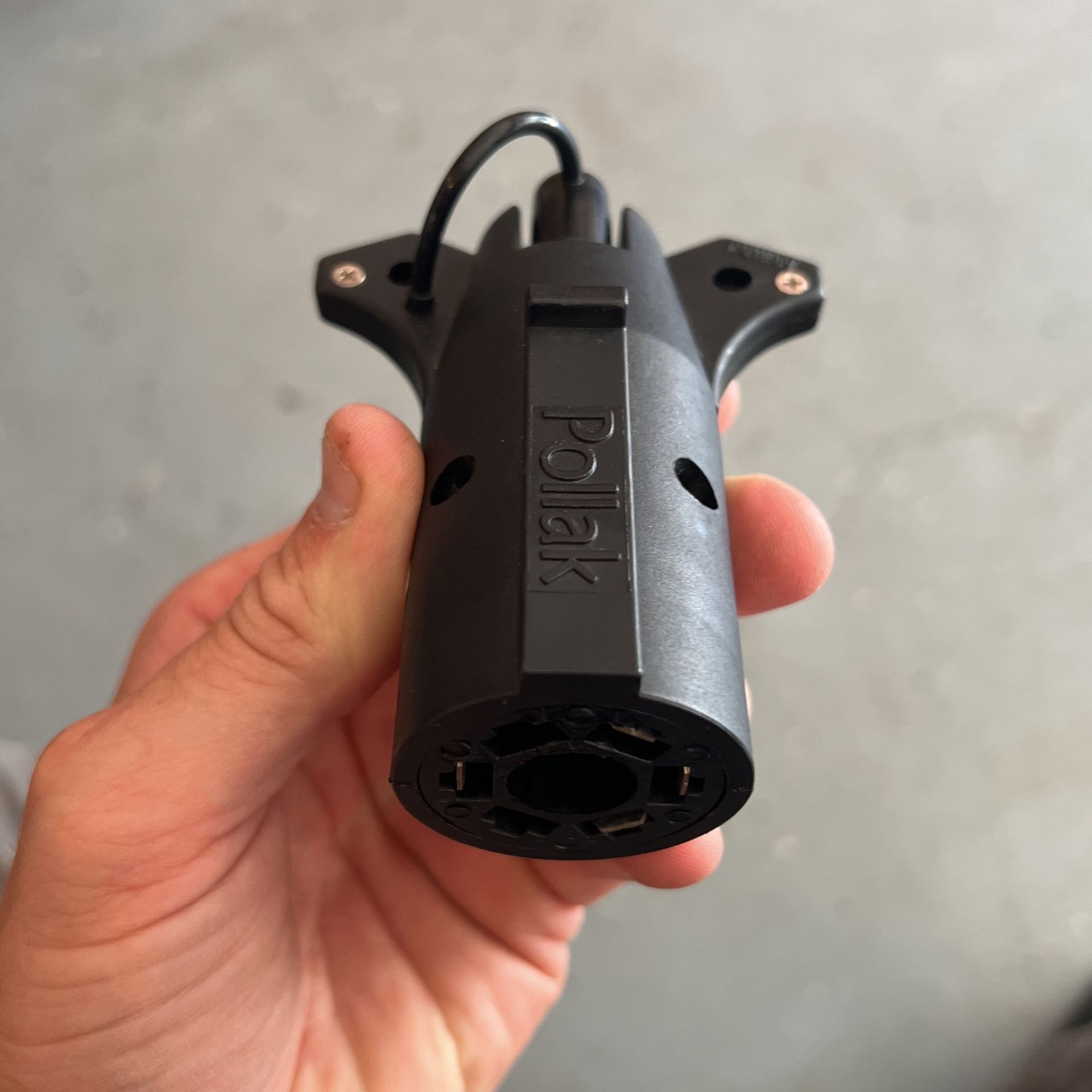 7 To 4 Prong Trailer Adapter