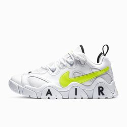BOYS' BIG KIDS' NIKE AIR BARRAGE LOW TRAINING SHOES
