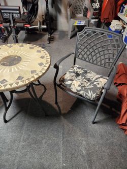 BACKYARD/PATIO FURNITURE