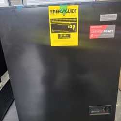 Freezer
Frigidaire Gallery 5 Cu. Ft. Chest Freezer