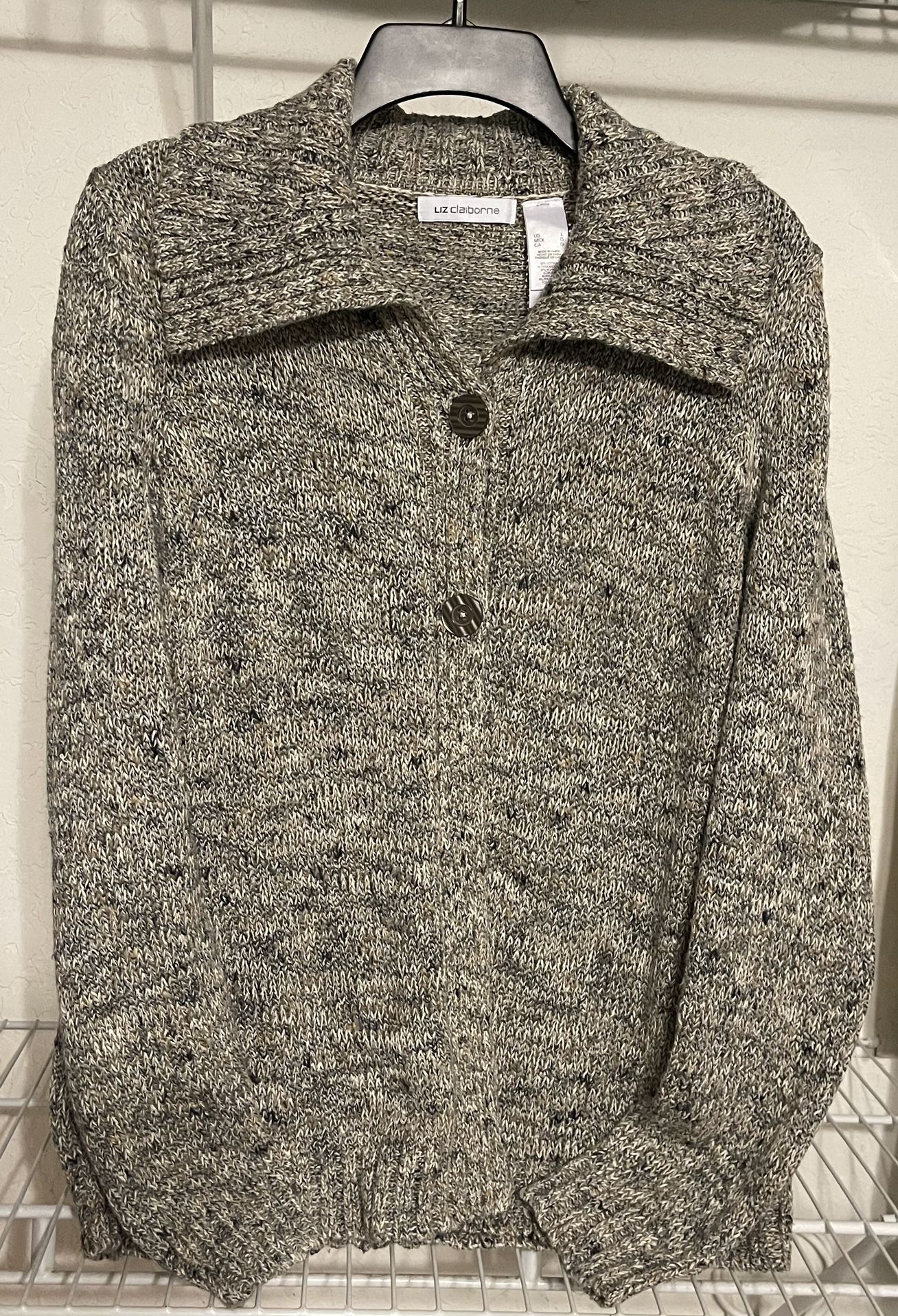 Liz Clairborne cardigan Large 2 Buttons Super cute! Soft n warm