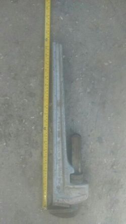 24" plumbing wrench