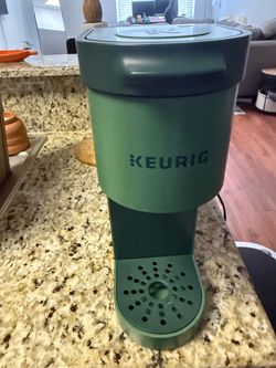 Keurig K-Mini Single Serve K-Cup Pod Coffee Maker, Evergreen