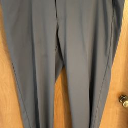 PGA Tour Men’s Golf Pants 40x32 – Gray Stretch Lightweight