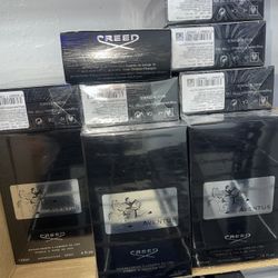 Perfumes / Colognes