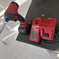 Milwaukee Impact Fuel 18v