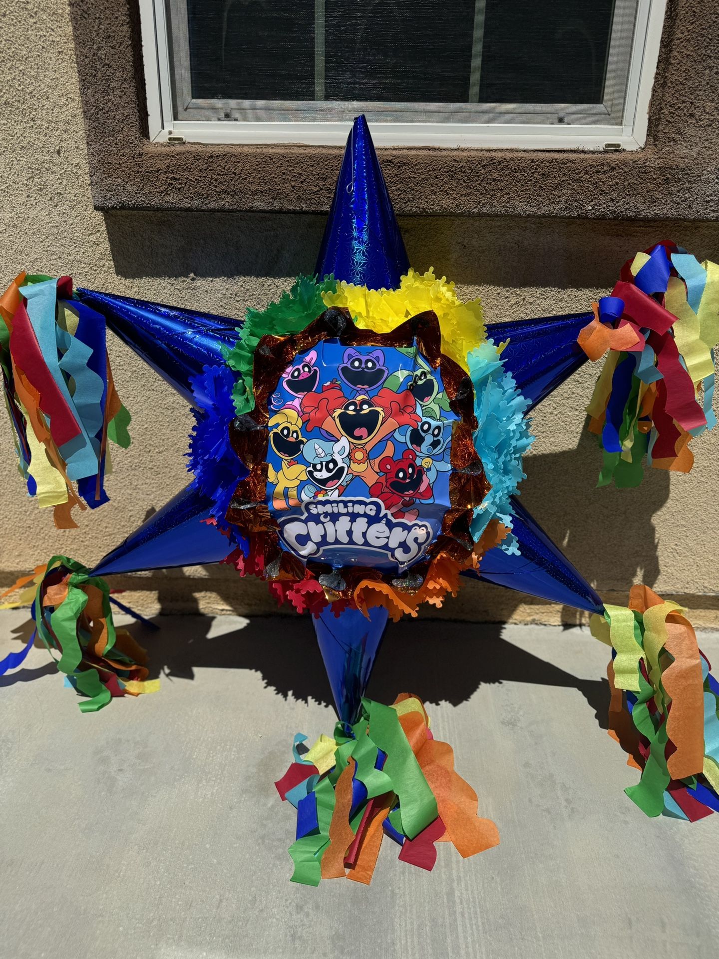 Smiling Critters Regular Star Pinata