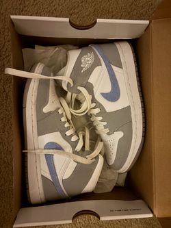 Women’s Air Jordan size 5