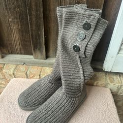 UGG Classic Cardy Grey Sweater Knit Winter Boots Wmn Size 9 Nice!