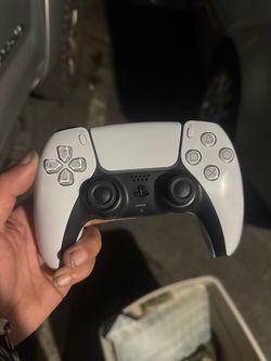 PlayStation 5 DualSense Wireless Controller
