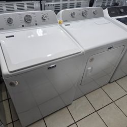 Maytag Washer And Dryer Set XL Large Capacity 
