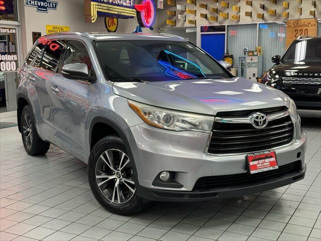 2016 Toyota Highlander