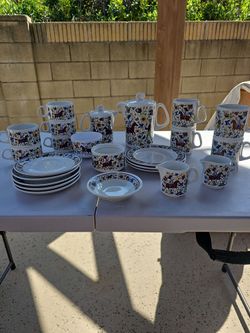 Villeroy and Boxh Coffee and Tea Set
