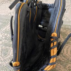 Rawlings leather glove for an infielder 